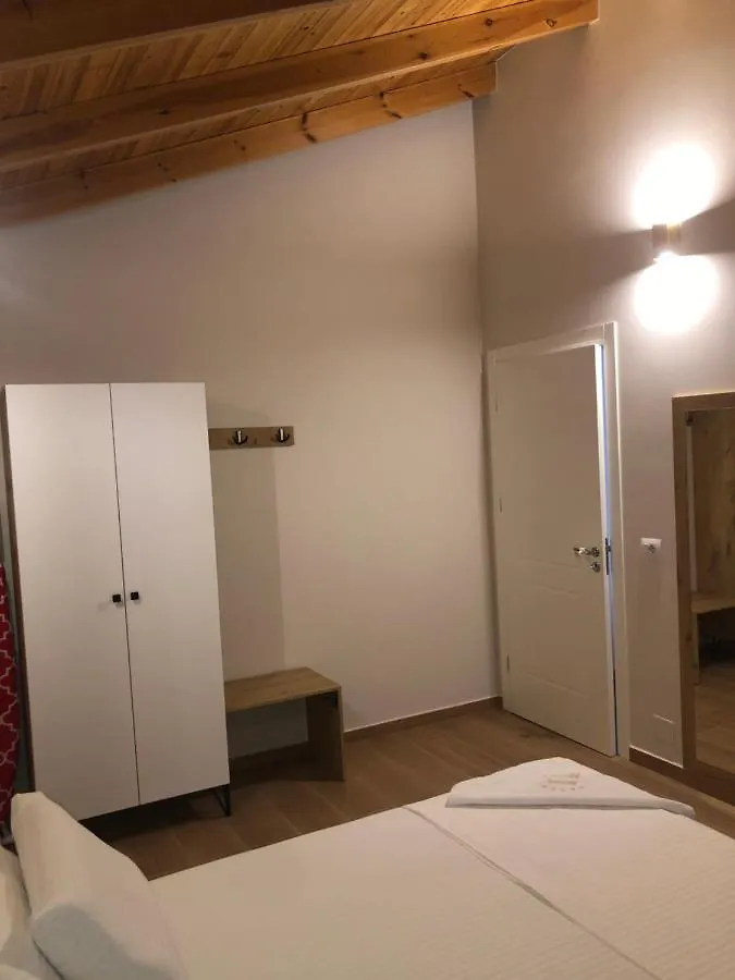 Amazing Familiar Apartments And Rooms Sarandë 0*,  Albania