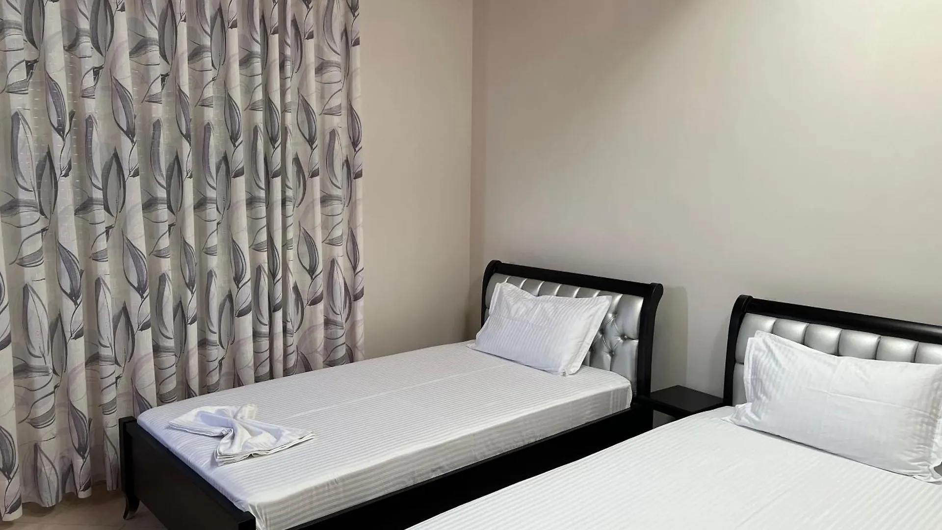 Amazing Familiar Apartments And Rooms Sarandë